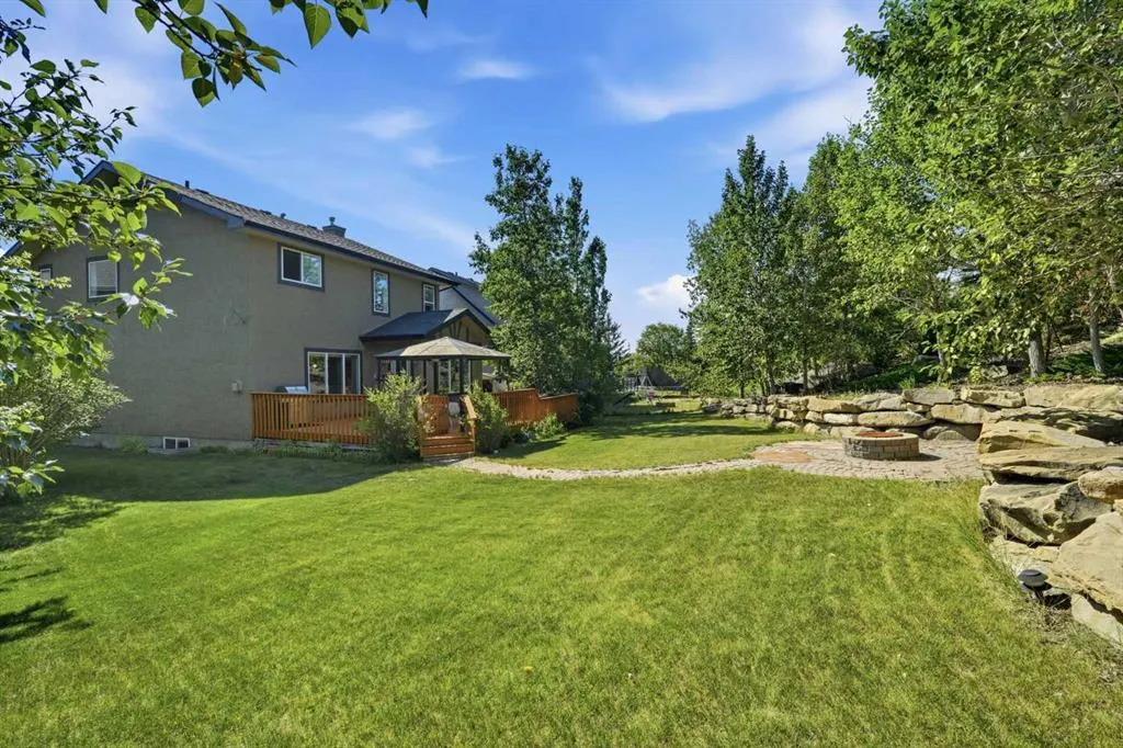 242 Tusslewood Grove NW