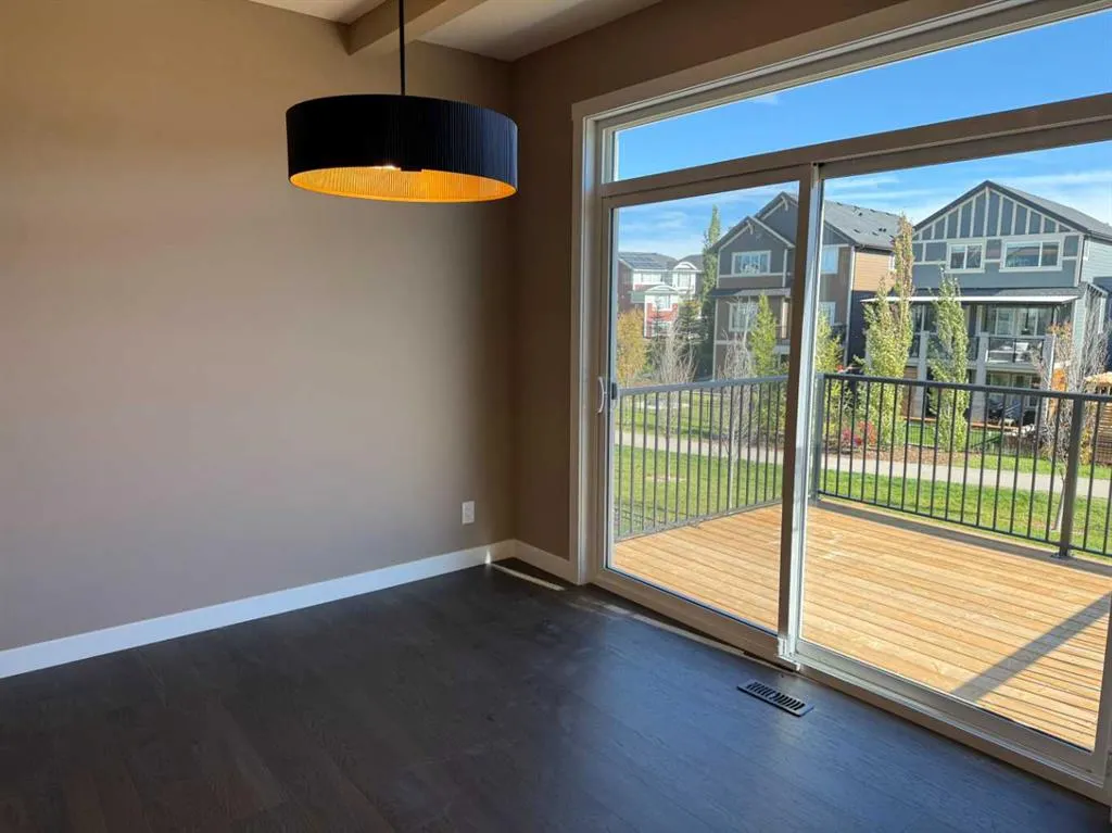 120 sunrise Heath