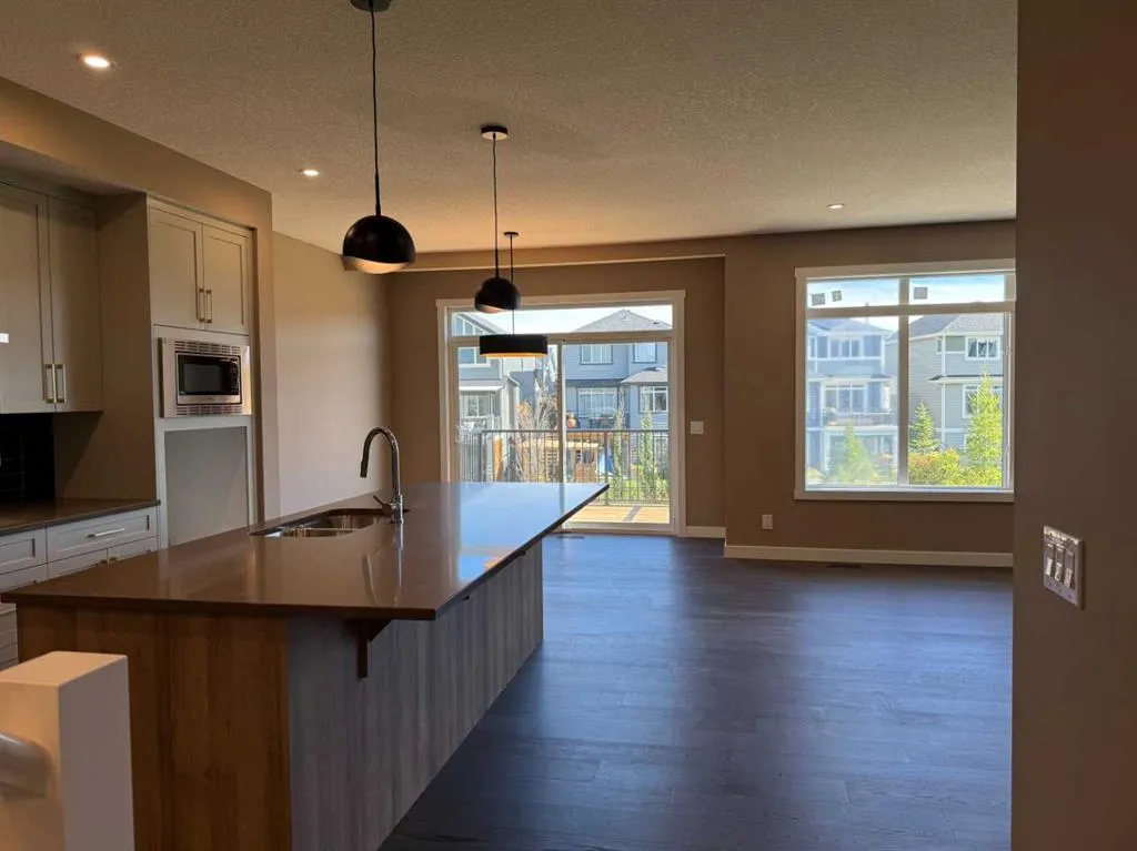 120 sunrise Heath