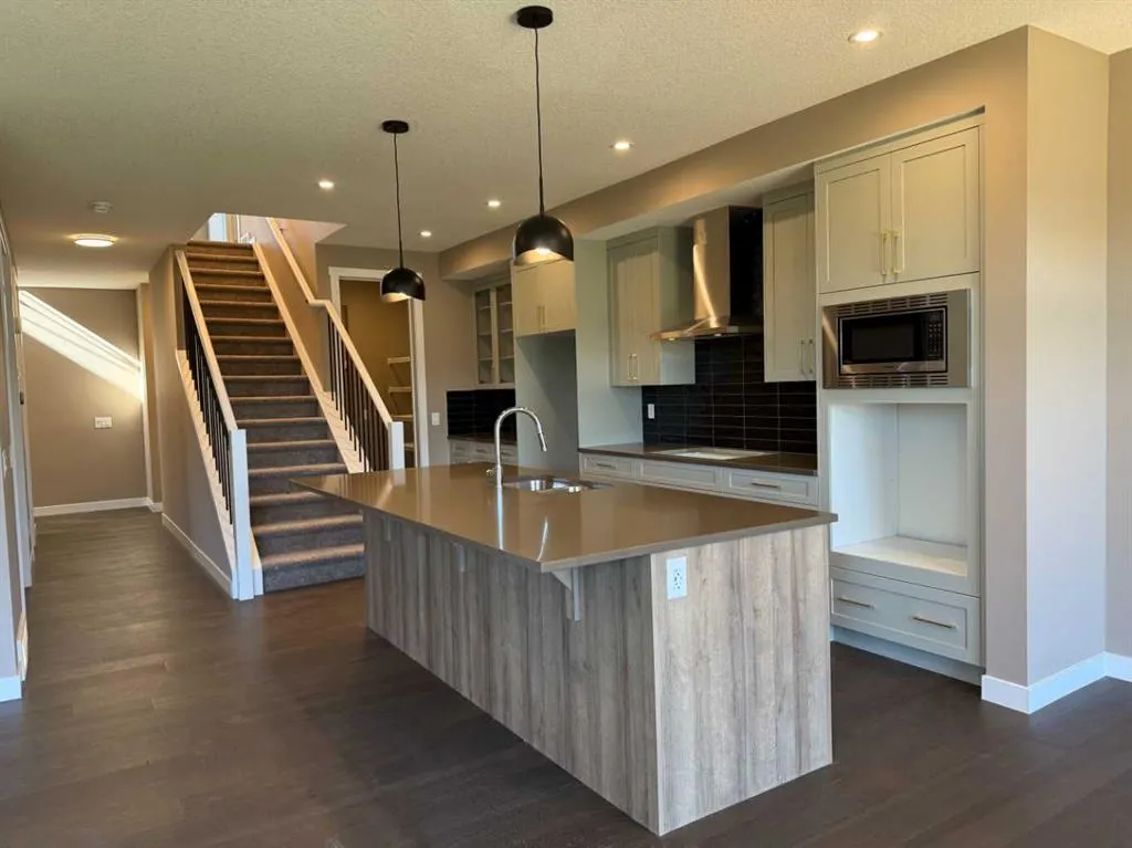 120 sunrise Heath
