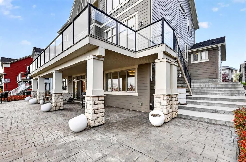 196 Stonemere Close