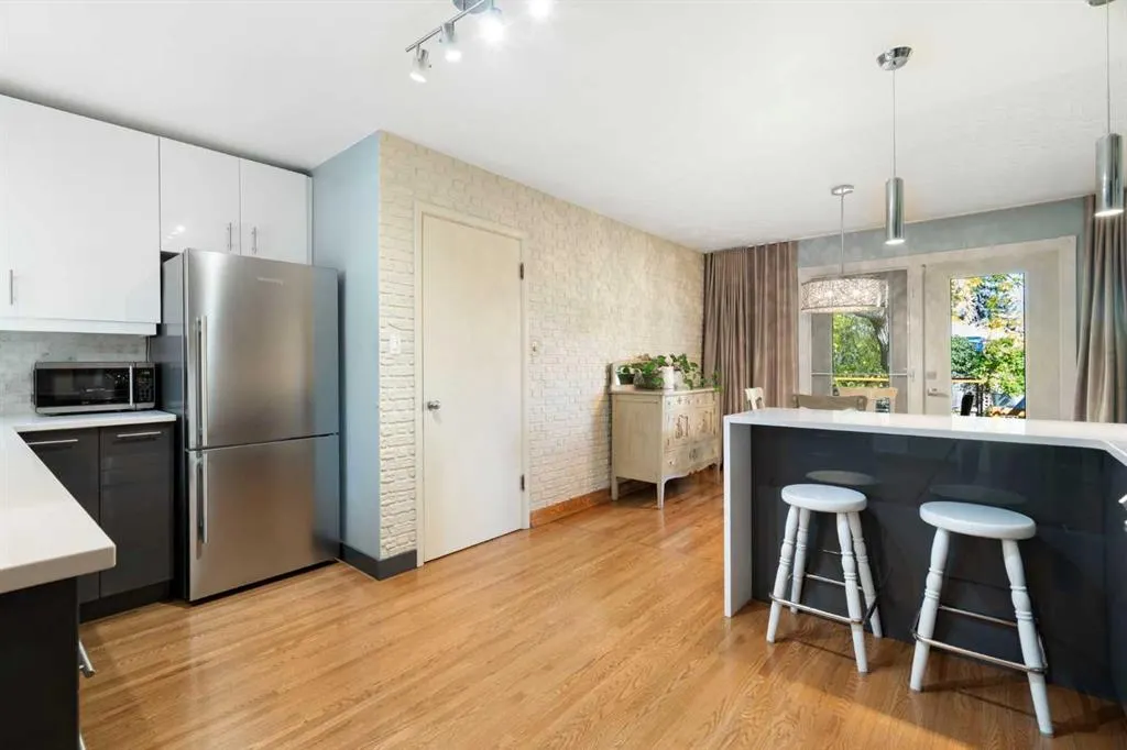 1 Kelwood Place SW