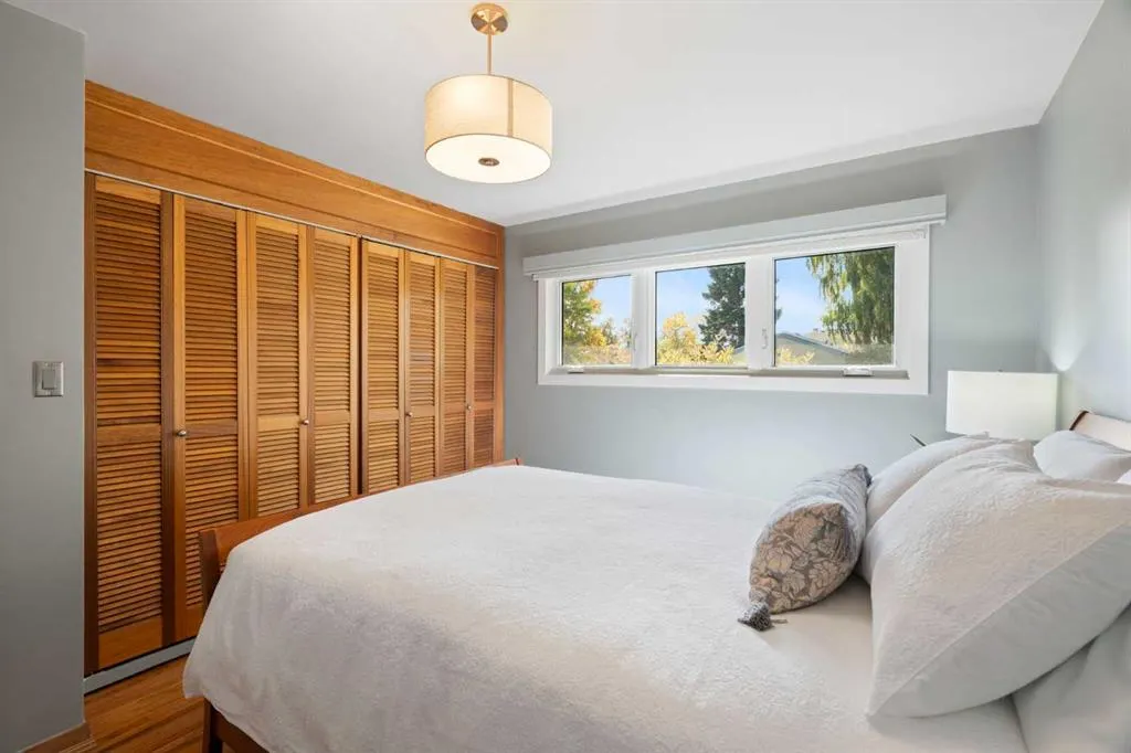 1 Kelwood Place SW