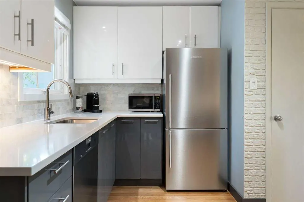 1 Kelwood Place SW