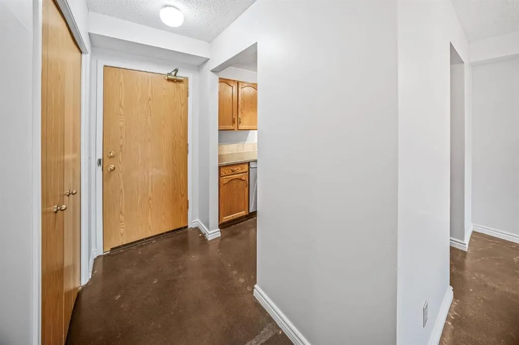 2211 29 Street SW #201