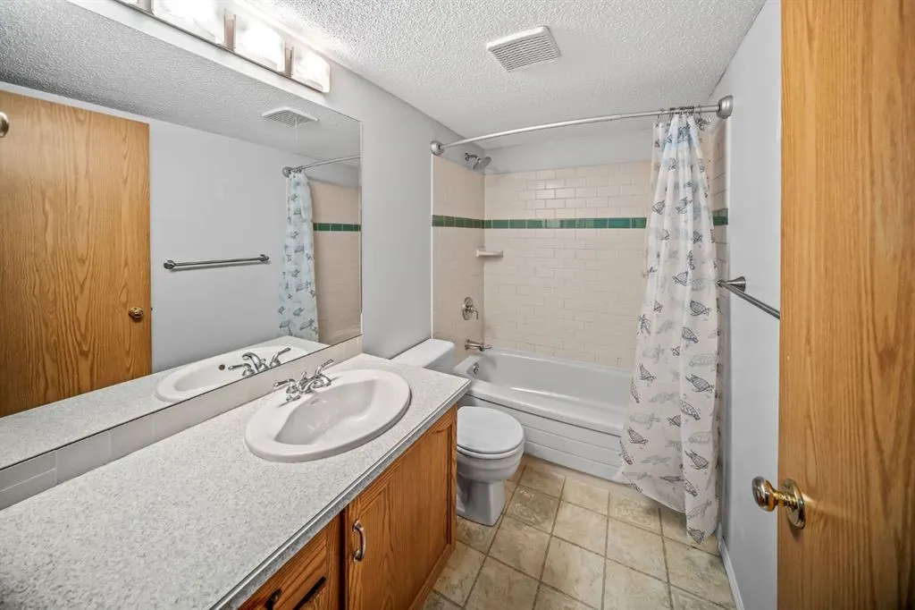 2211 29 Street SW #201