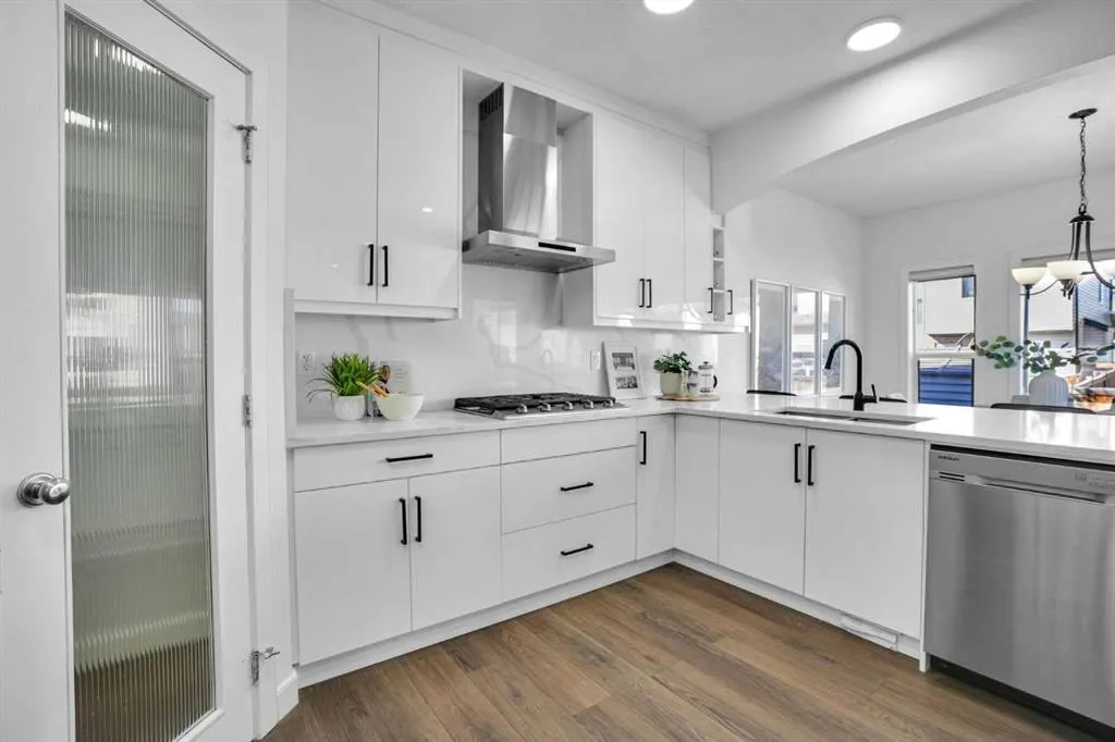 309 Everridge Drive SW
