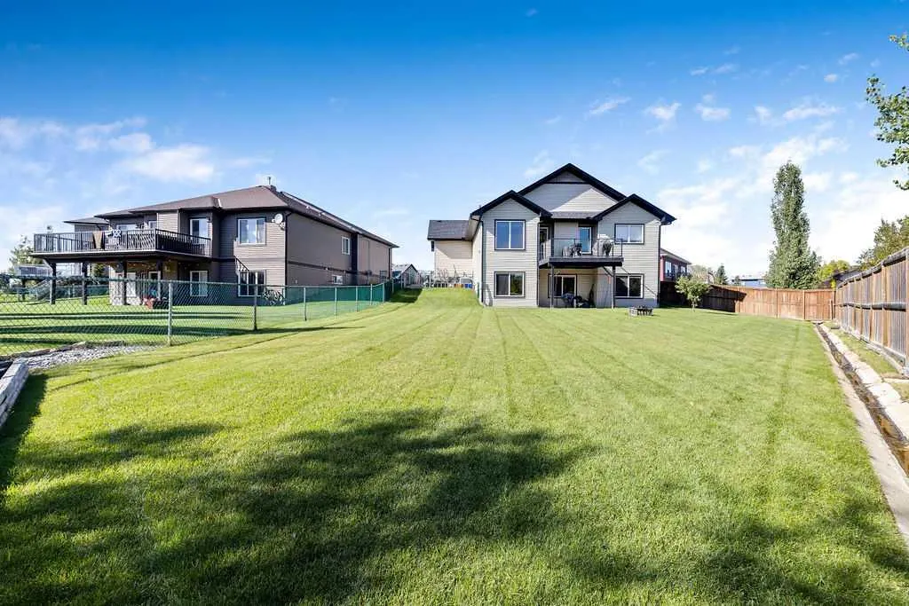 17 Dain Place NW