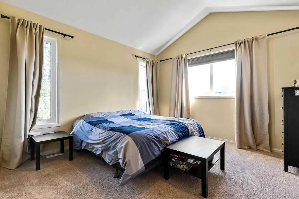 17 Dain Place NW