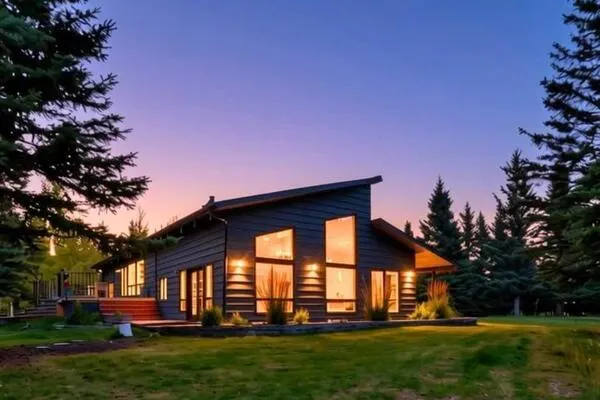 16 Mountain View Park
