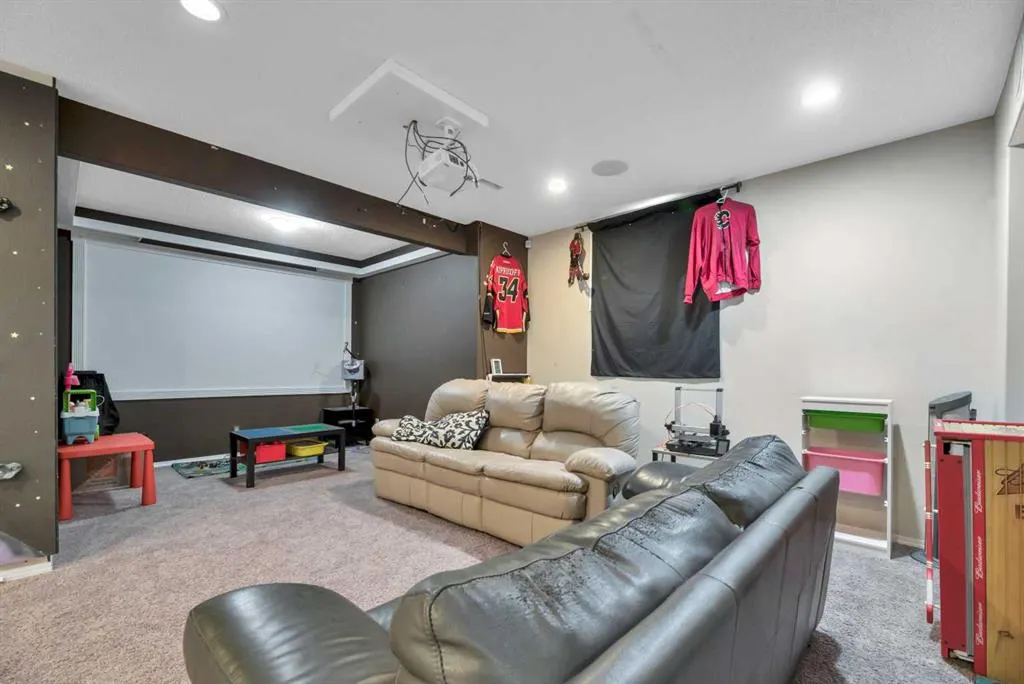 245 Springmere Way