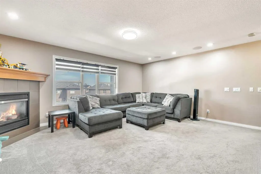 245 Springmere Way