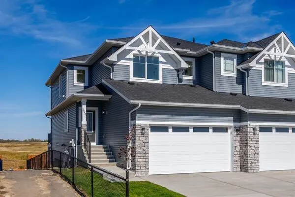 150 Lakewood Crescent