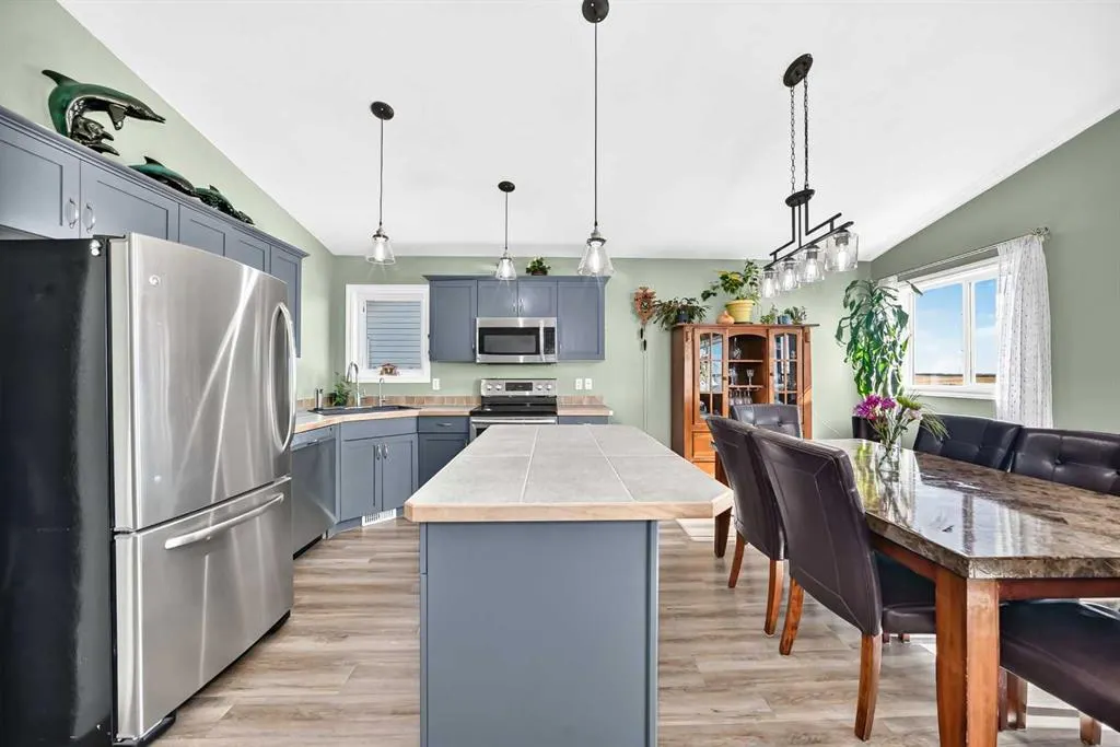 167 Mt Sundance Crescent W