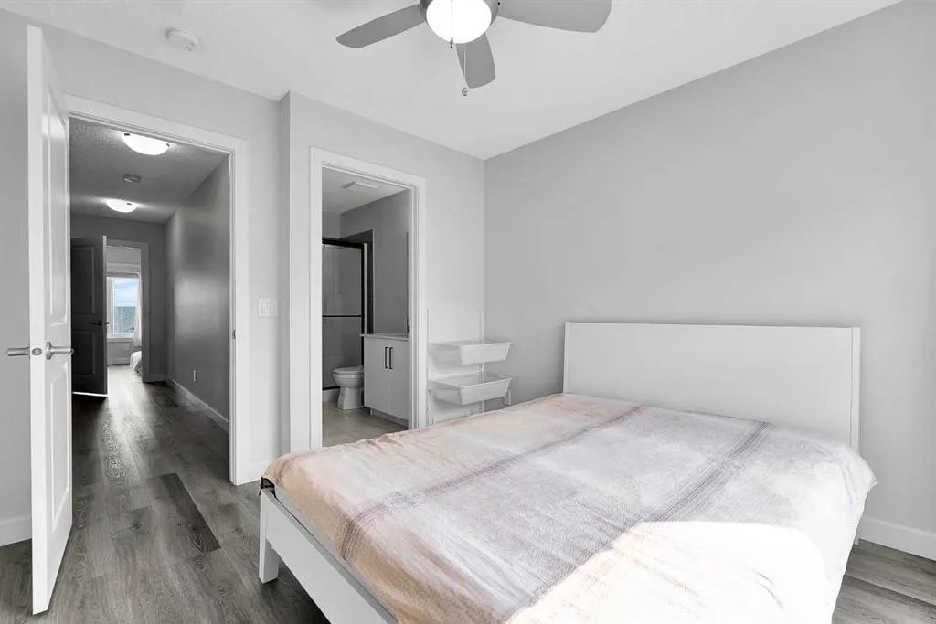 16 Evanscrest Park NW #512