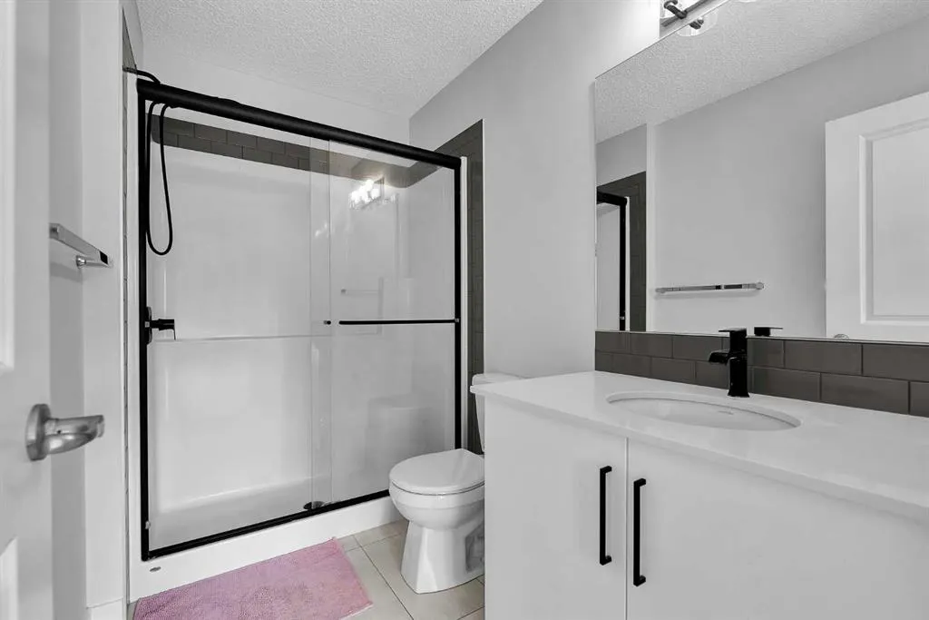 16 Evanscrest Park NW #512