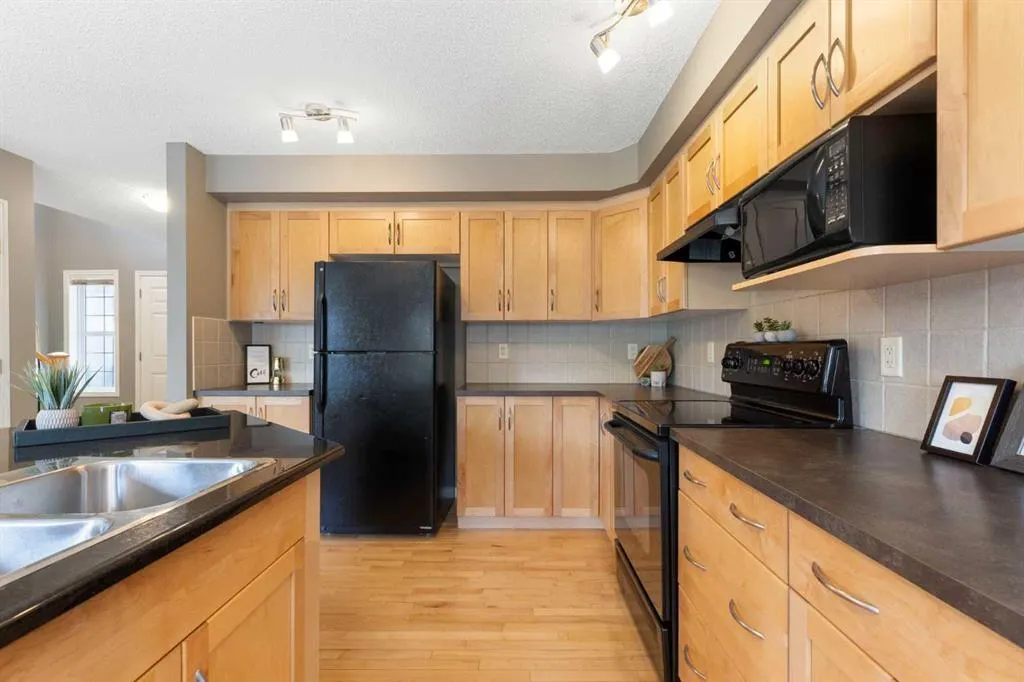 102 Ranch Ridge Court
