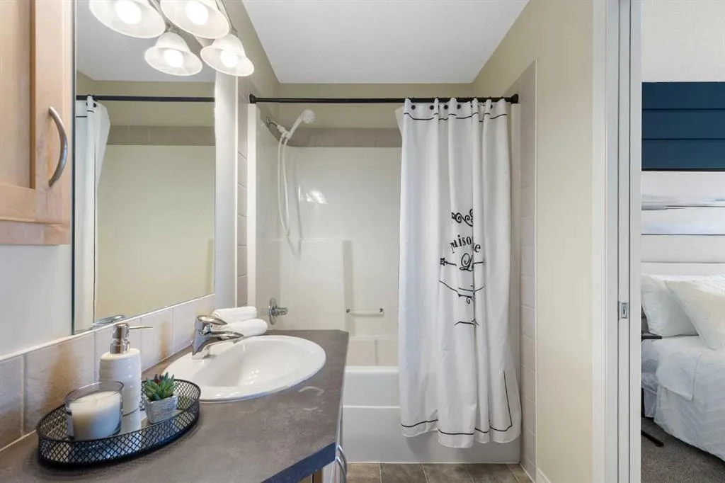 102 Ranch Ridge Court