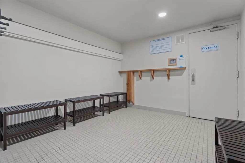 340 14 Avenue SW #814