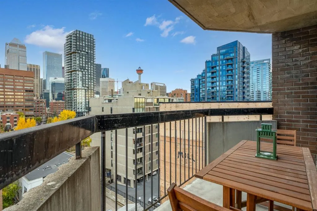 340 14 Avenue SW #814