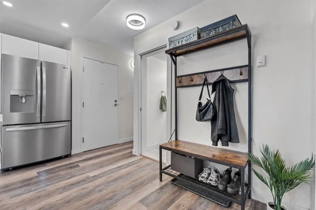 340 14 Avenue SW #814