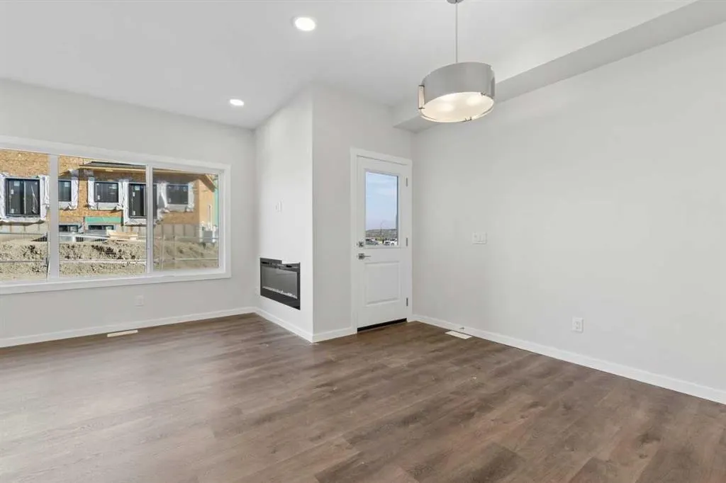 24 Heritage Point
