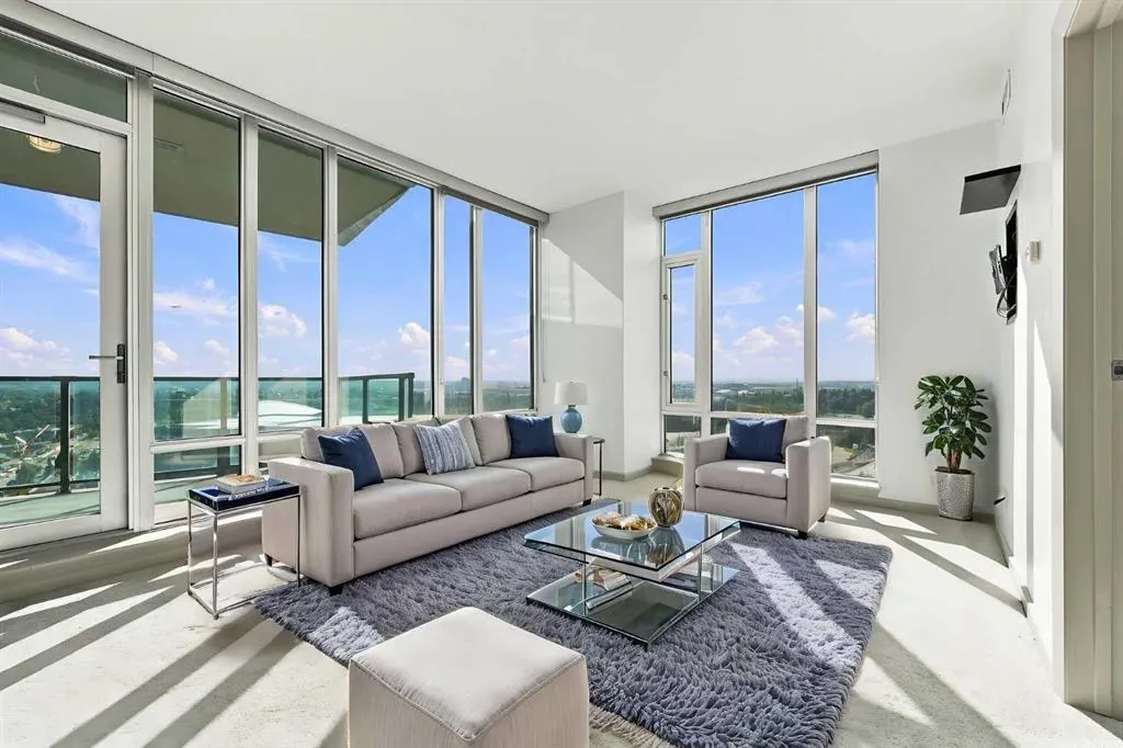210 15 Avenue SE #2106