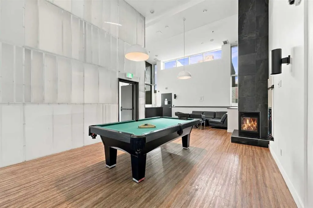 210 15 Avenue SE #2106