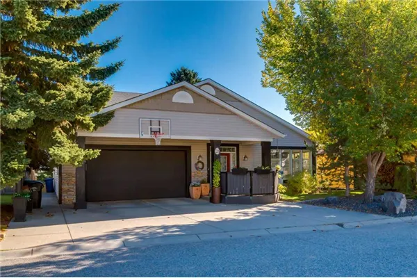 28 Patterson Rise SW