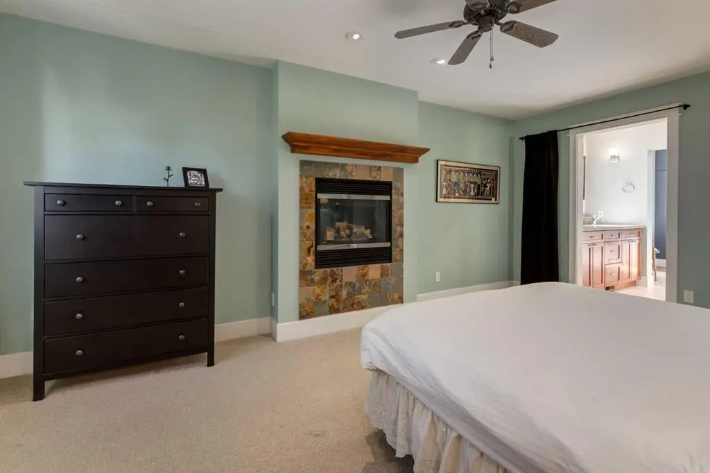 28 Patterson Rise SW
