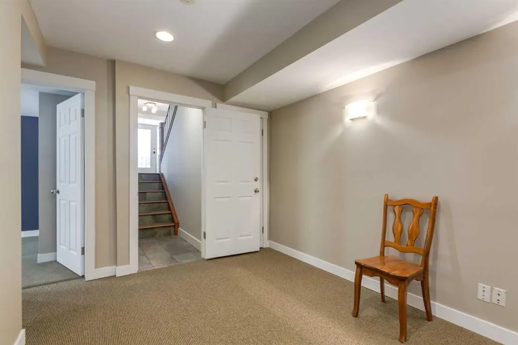 28 Patterson Rise SW