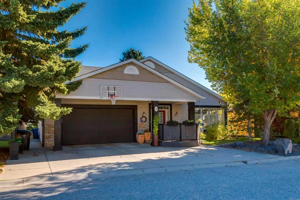 28 Patterson Rise SW