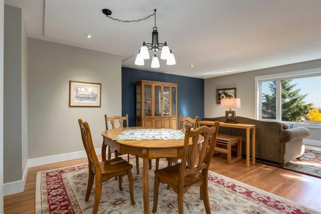 28 Patterson Rise SW