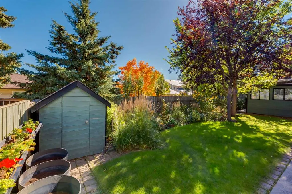 28 Patterson Rise SW