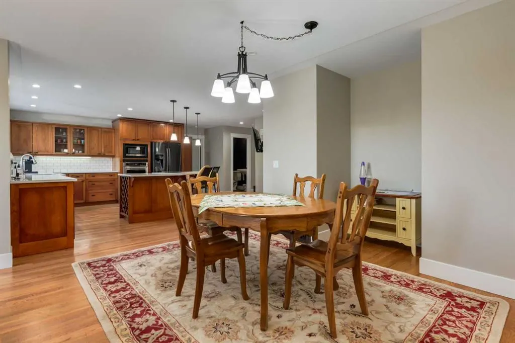 28 Patterson Rise SW