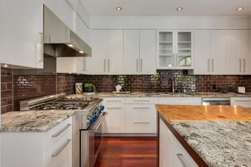 39 Aspen Meadows Heath SW