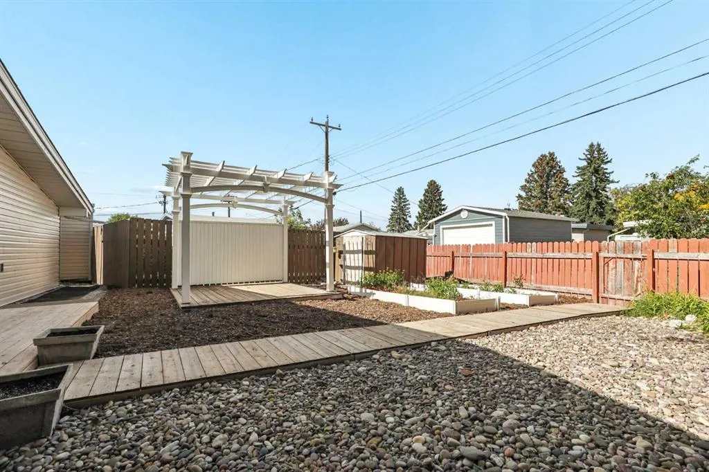 2811 13 Avenue S