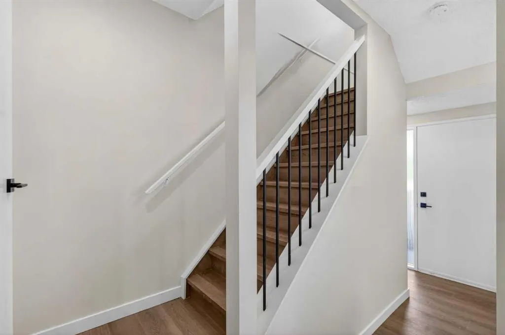 5340 17 Avenue SW #306