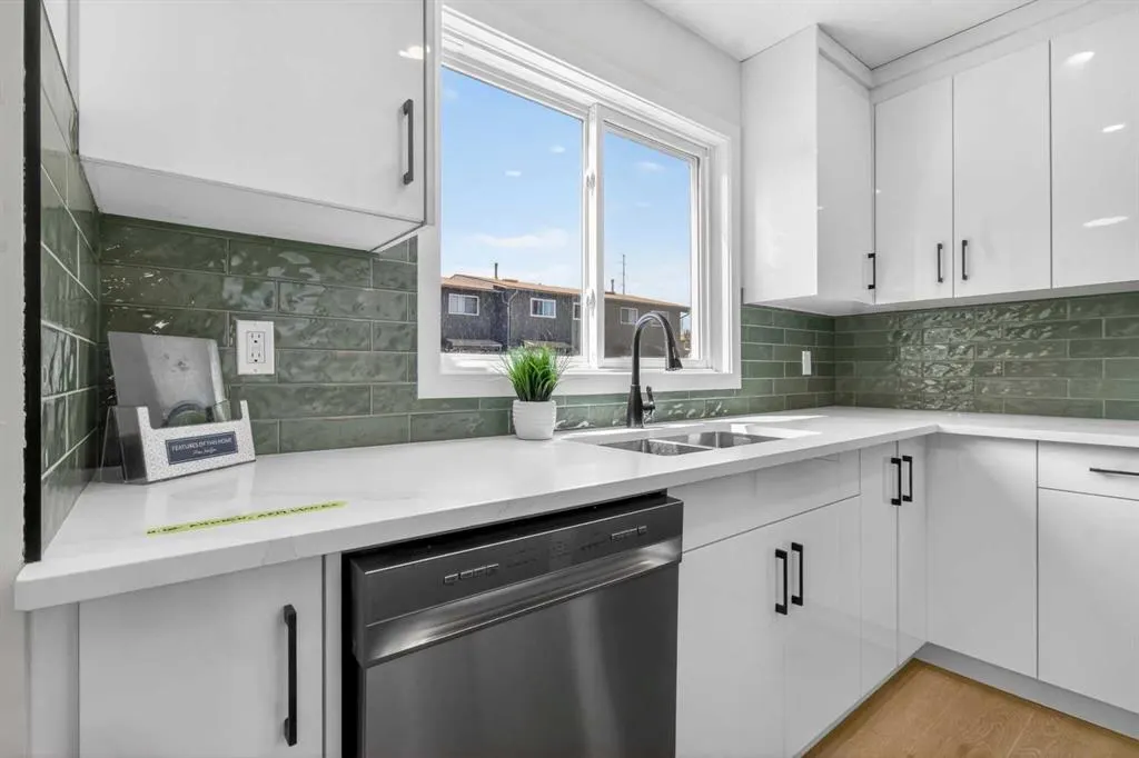 5340 17 Avenue SW #306