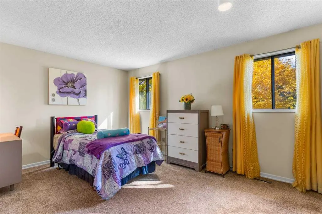 4 Glamis Gardens SW