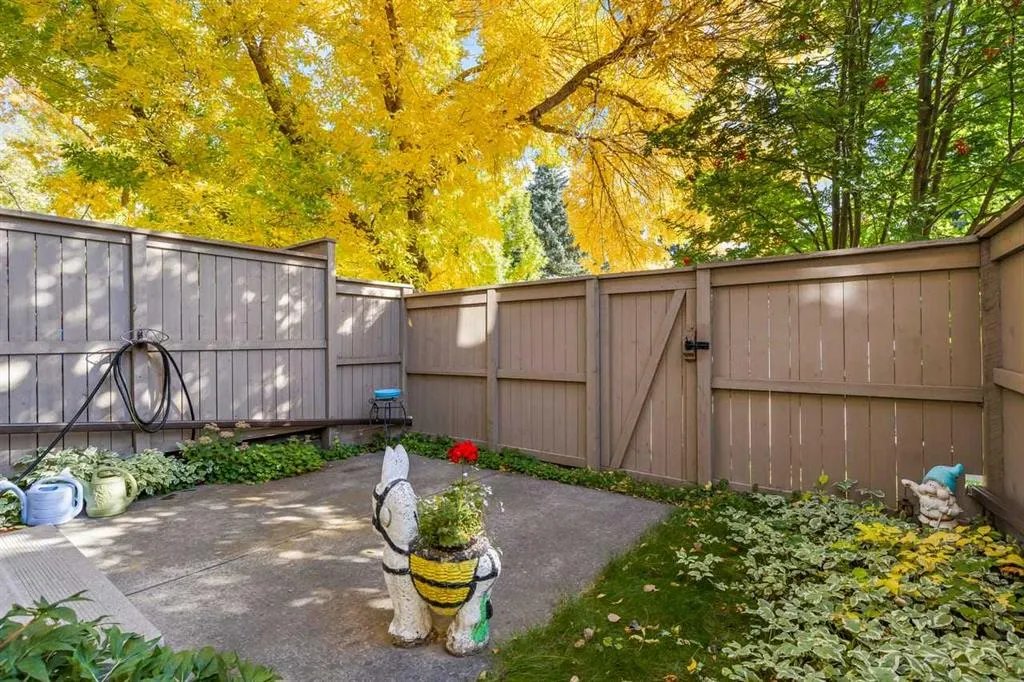 4 Glamis Gardens SW