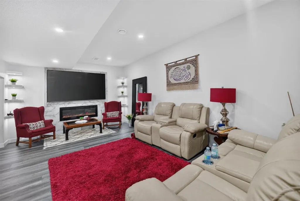 981 Mahogany Boulevard SE