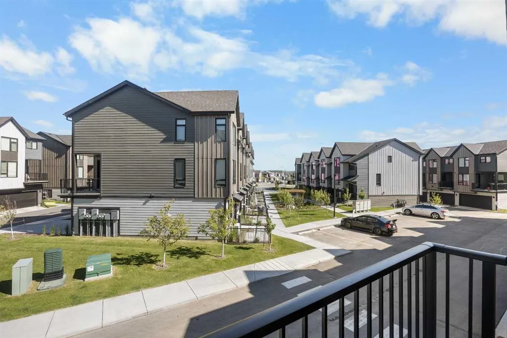 85 Sage Hill Heights NW #313