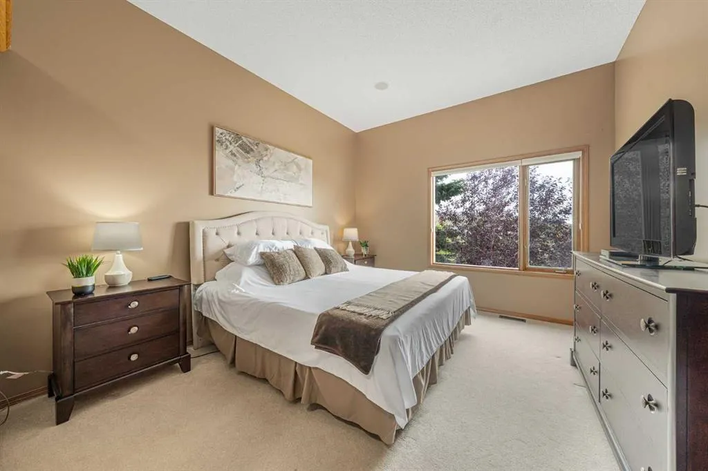 10 Eagleview Heights