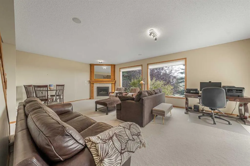 10 Eagleview Heights