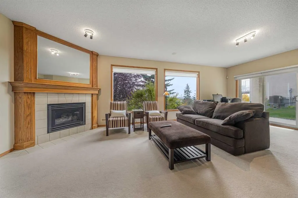 10 Eagleview Heights