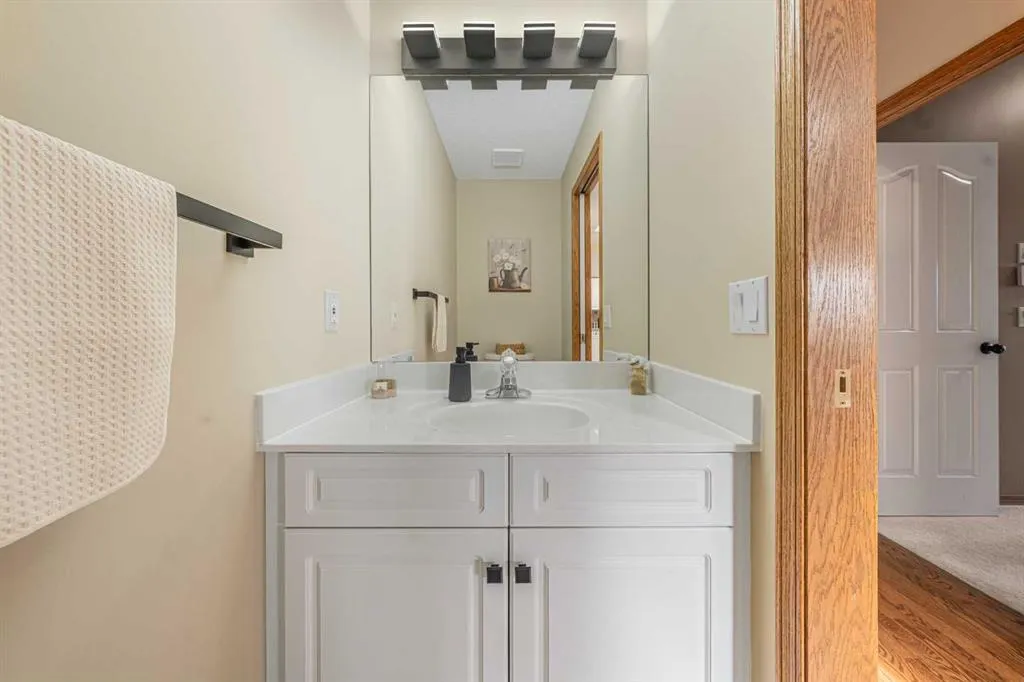 10 Eagleview Heights