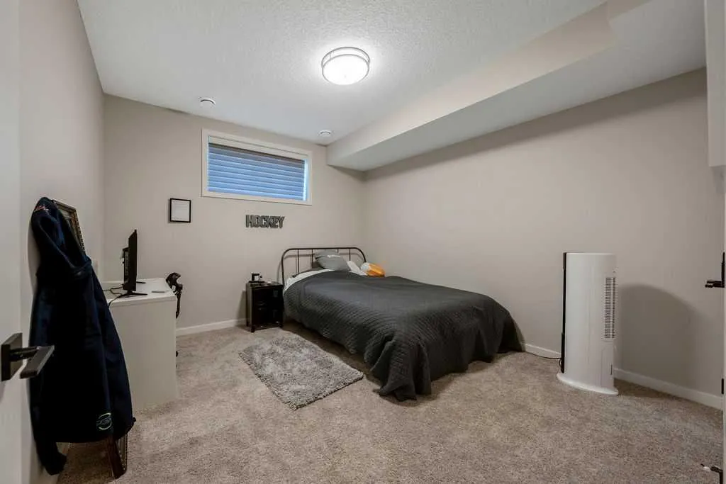 655 Marine Drive SE