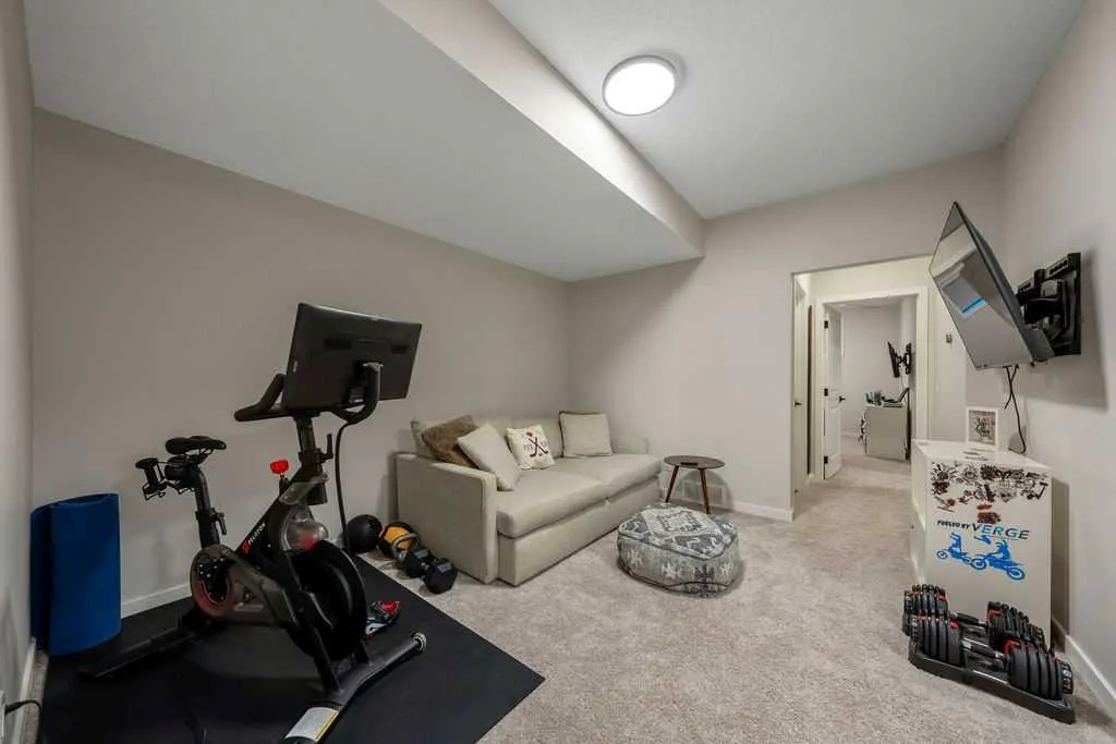 655 Marine Drive SE