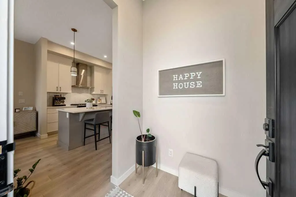 655 Marine Drive SE